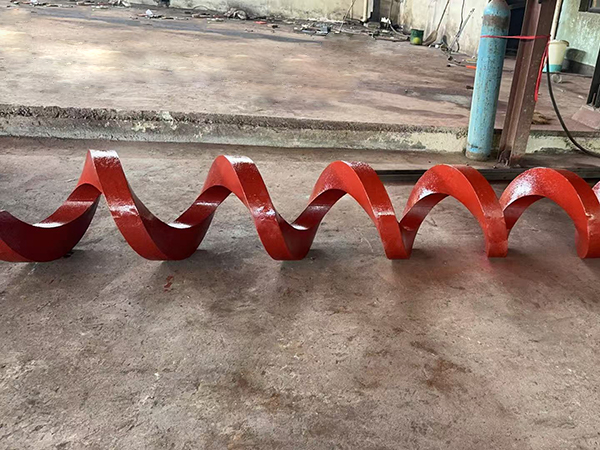 �ܘ��C����